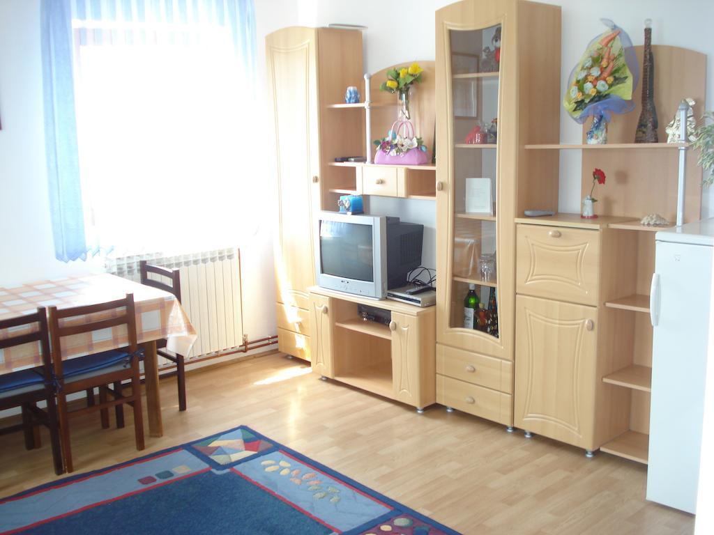 Apartment Goran Poljanak Zewnętrze zdjęcie